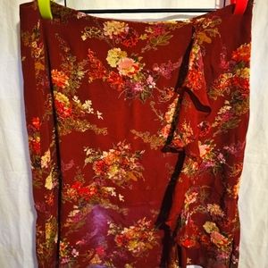 Newport News floral skirt Size 18